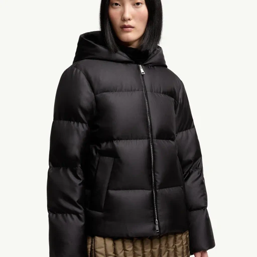 Moncler + Qiu Hao Duan Hooded Short Down Jacket