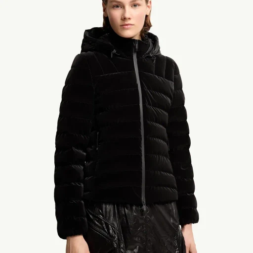 TrÈFle Hooded Short Down Jacket