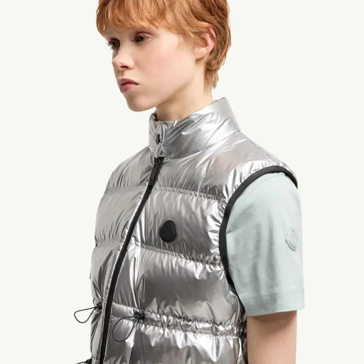 Pin Down Gilet