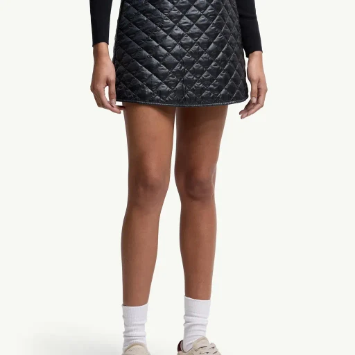 Diamond-Quilted Mini Skirt