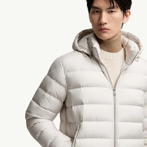 Arneb Hooded Short Down Jacket