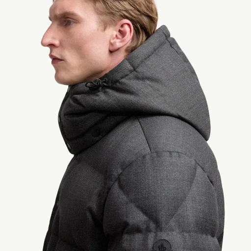 Eawy Hooded Wool Short Down Jacket
