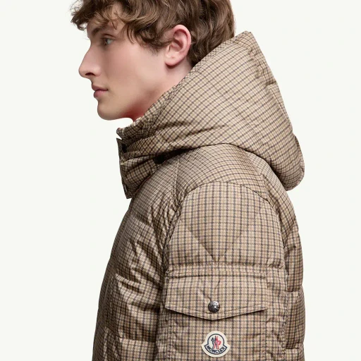 Jonage Reversible Hooded Short Down Jacket
