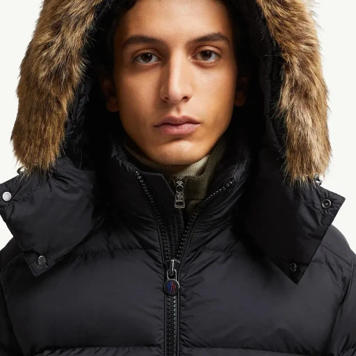 Mayaf Hooded Short Down Jacket