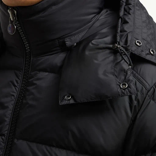 Mayaf Hooded Short Down Jacket