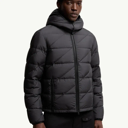 Sciros Diagonal-Quilted Hooded Short Down Jacket