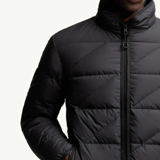 Sciros Diagonal-Quilted Hooded Short Down Jacket
