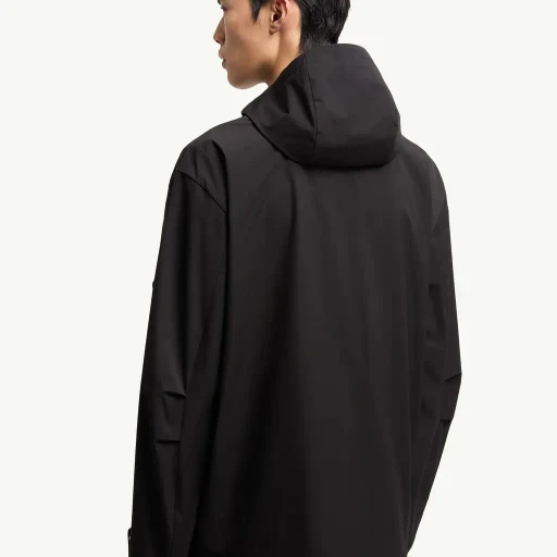 Arcturus Hooded Windbreaker