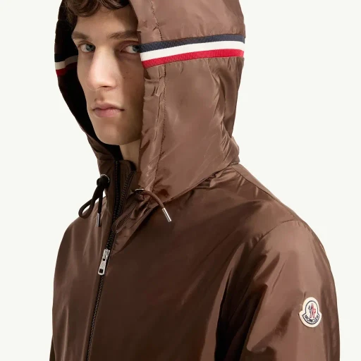 Grimpeurs Hooded Windbreaker