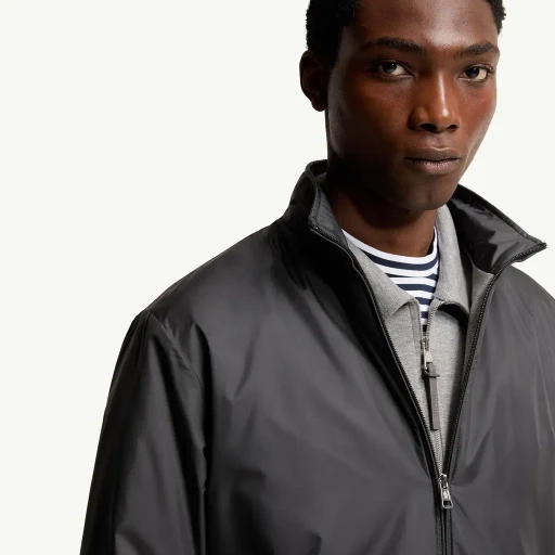 Meidassa Windbreaker