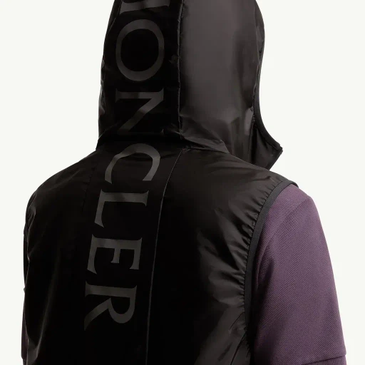 Moretan Hooded Gilet