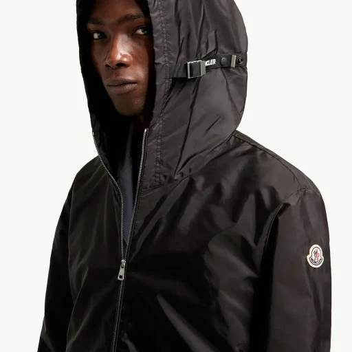 Remoray Hooded Windbreaker