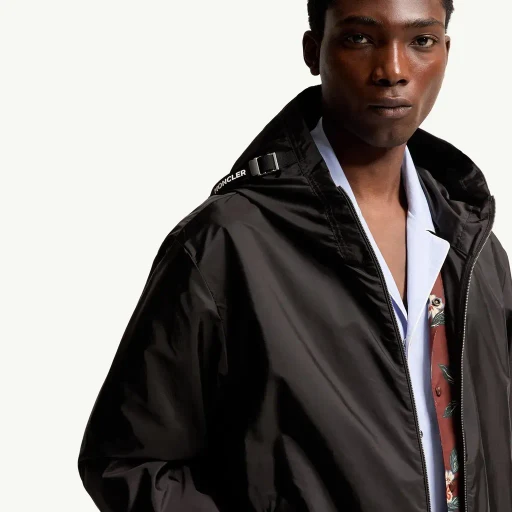 Remoray Hooded Windbreaker