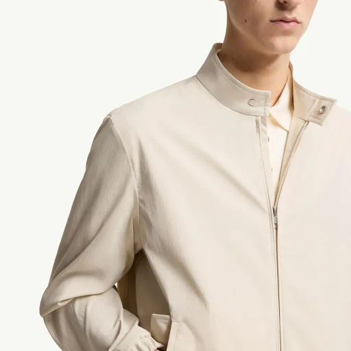 Typeray Windbreaker