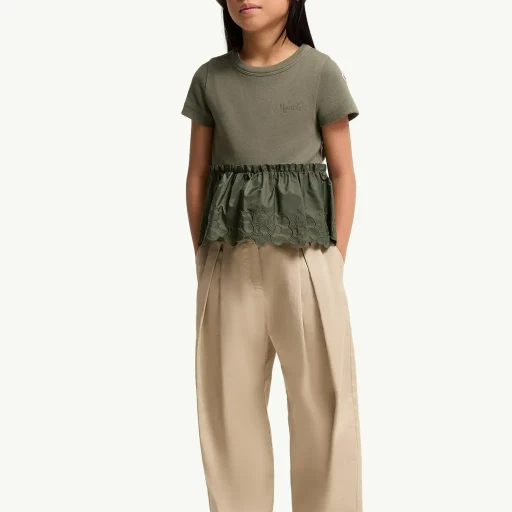 Embroidered Flowers Pleated T-Shirt