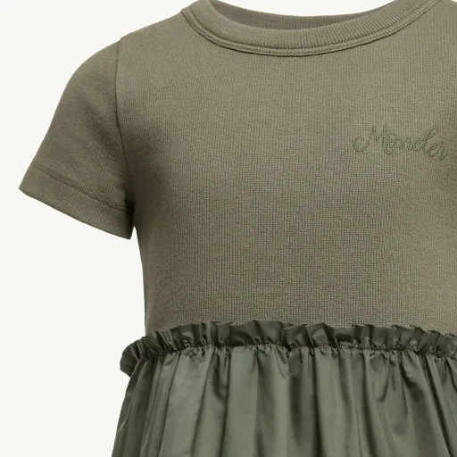 Embroidered Flowers Pleated T-Shirt