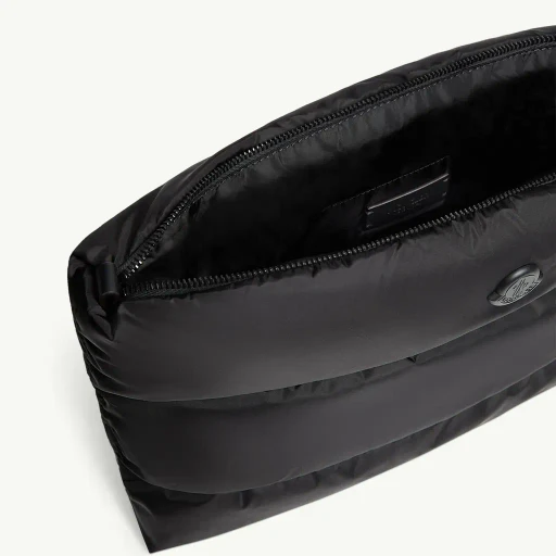Caradoc Water-Repellent Laptop Case