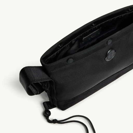 New Tech Water-Repellent Crossbody Bag