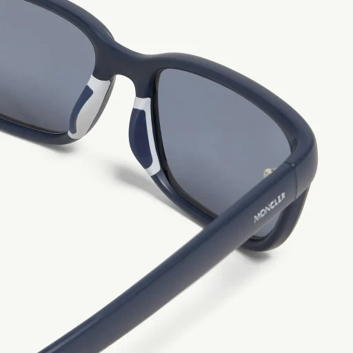 Slicka Rectangular Sunglasses