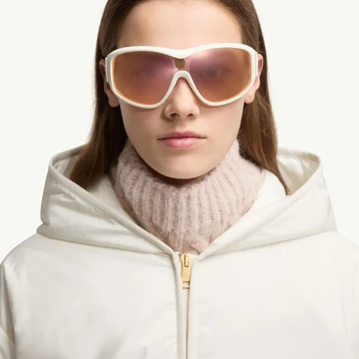 Thyra Oval Sunglasses