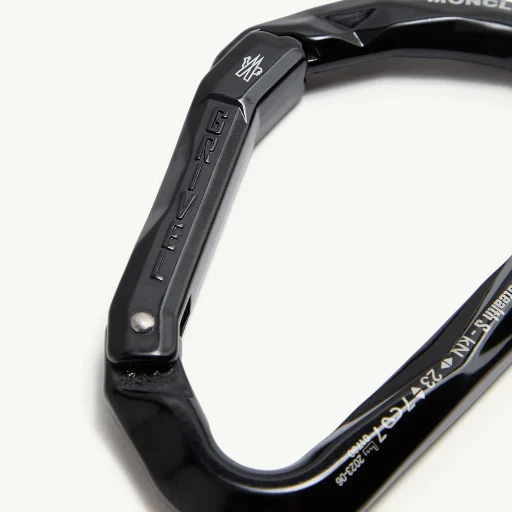 Carabiner