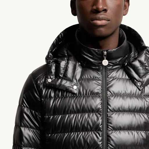 Lauros Hooded Short Down Jacket