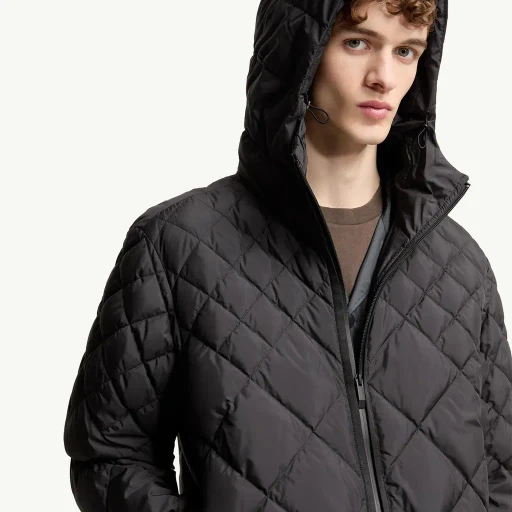 Merak Geometric-Quilted Hooded Short Down Jacket
