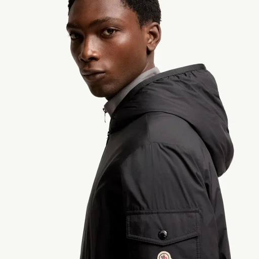 Monteynard Hooded Short Down Jacket