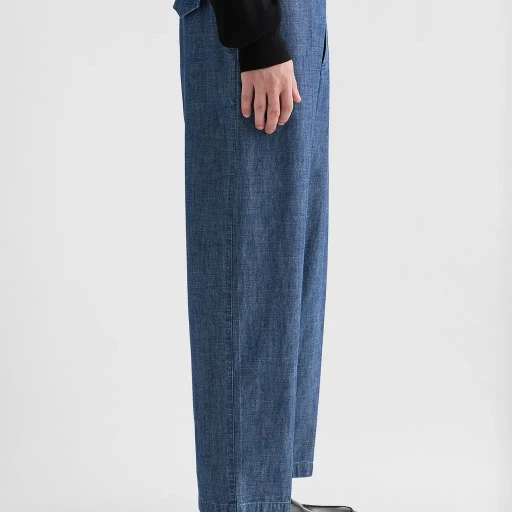 Cotton Chambray Tapered Trousers