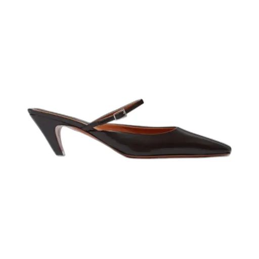 Stella Spur Kitten Heels