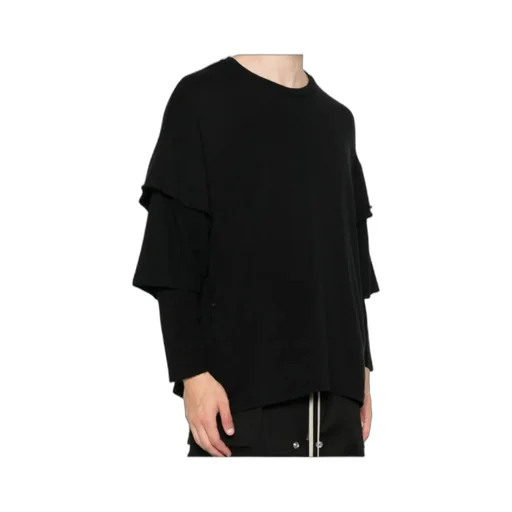 Layering Long-Sleeved Shirts And T-Shirts