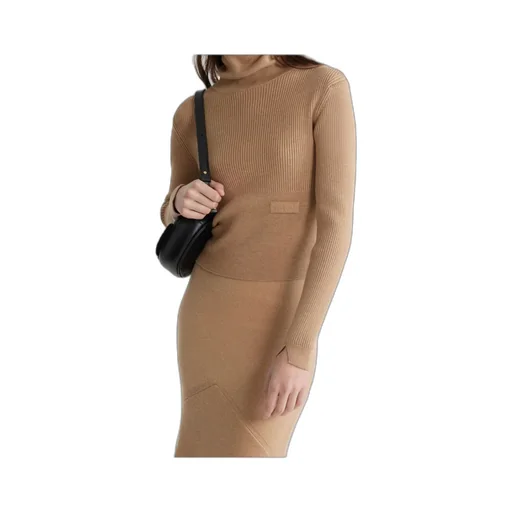Logo-Appliqué Rib-Knit Jumper