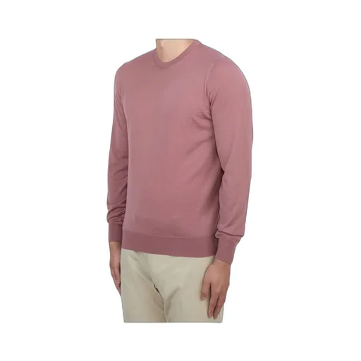 Long-Sleeved Pullover