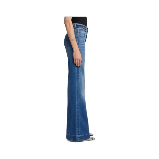 Belt-Loop Jeans