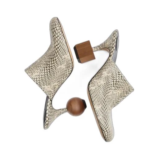 Jacquemus The Bisou Mules