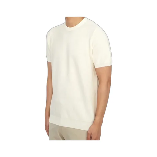 Short-Sleeved T-Shirt