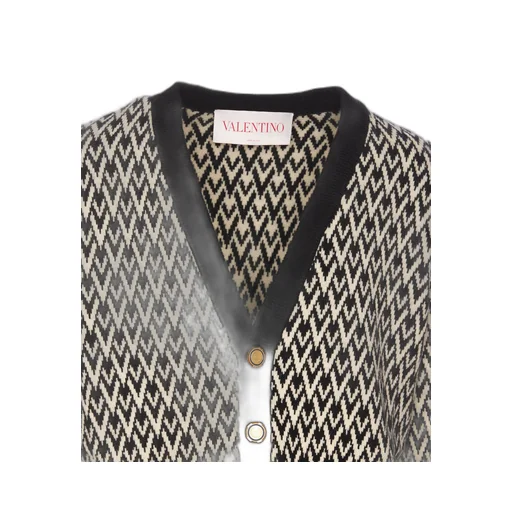 Long-Sleeved Cardigan