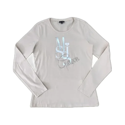 Long-Sleeved T-Shirt