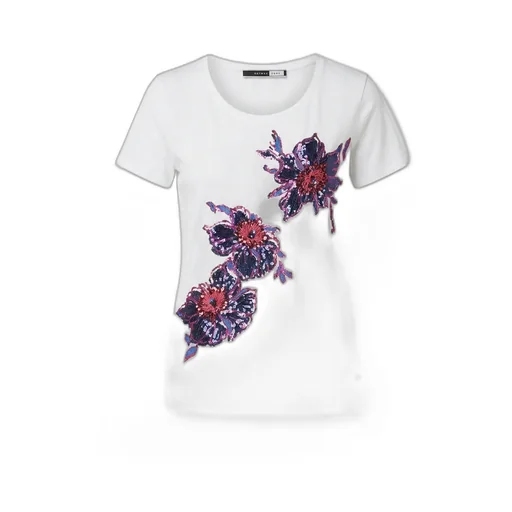Short-Sleeved T-Shirt