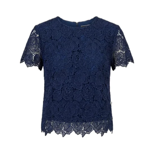 Short-Sleeved Shirt
