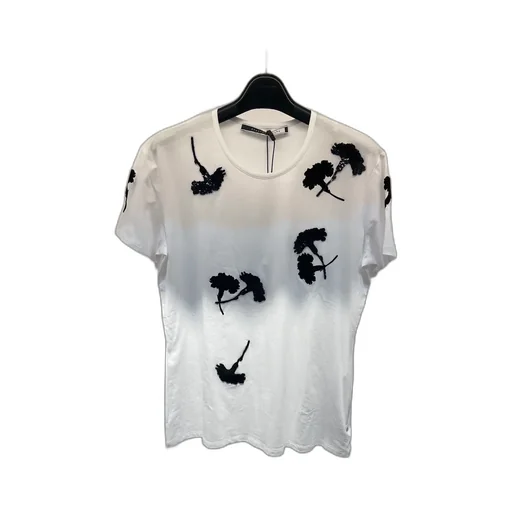Short-Sleeved T-Shirt