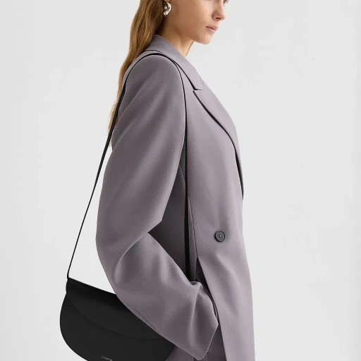 Curve Wallet With Strap