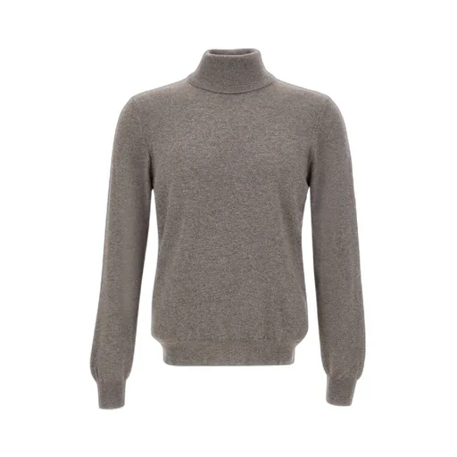 Long-Sleeved Pullover