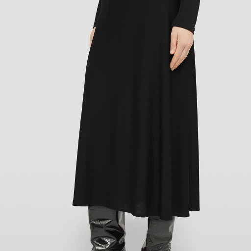 Fluid Viscose Skirt