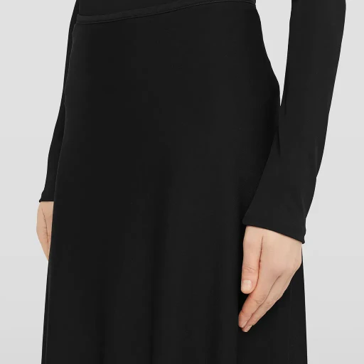 Fluid Viscose Skirt