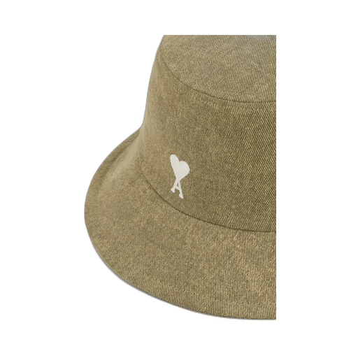 Ami Ami De Coeur Embroidery Bucket Hat