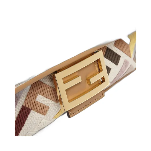 Fendi Logo Detailed Medium Baguette Bag