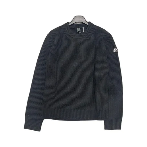 Long-Sleeved Round-Neck Sweater