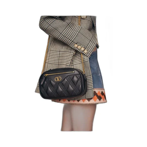 Valentino Quiltie 67 Zip-Up Medium Shoulder Bag