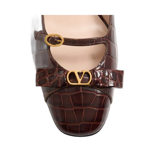 Valentino Bowow DÉColleté Square Toe Pumps